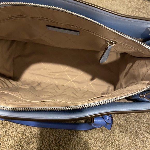 Large Blue Color Block Michael Kors Purse and Wristlet Wallet - Picture 6 of 11